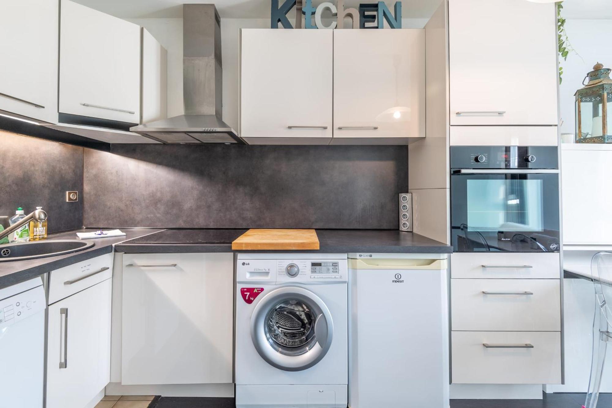 Revon - City Center Flat Annecy Bagian luar foto